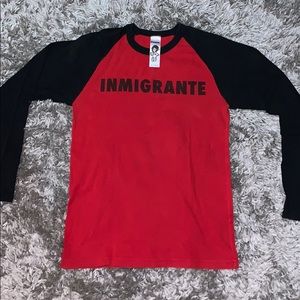 Furia Large inmigrante long sleeve tee
